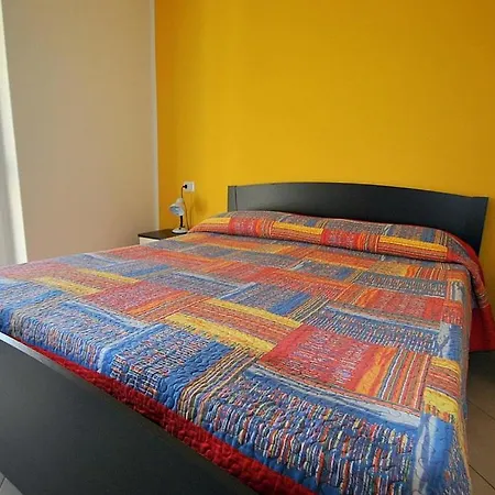Piazzo Sleeps 4 Pool Wifi Daire